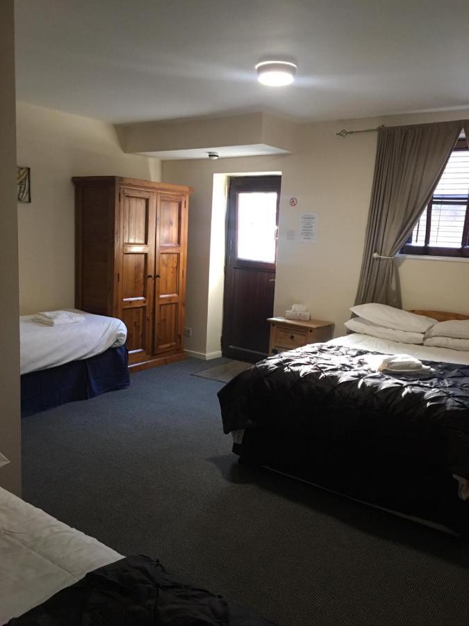The Coach House At The Bull Inn Milton Keynes Dış mekan fotoğraf
