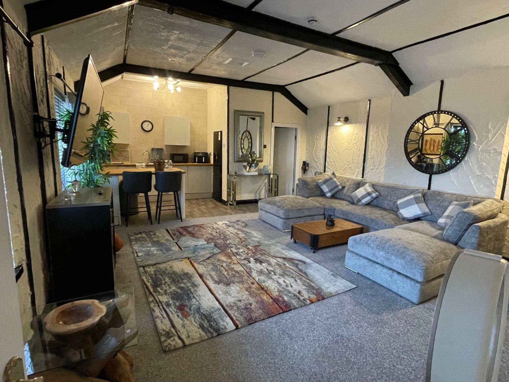 The Coach House At The Bull Inn Milton Keynes Dış mekan fotoğraf